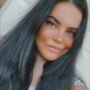 Meet your Posher, Sierra